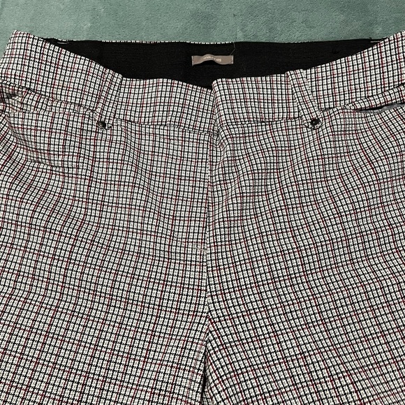 Maurices Black & White Checked Jean Shorts - Picture 5 of 7